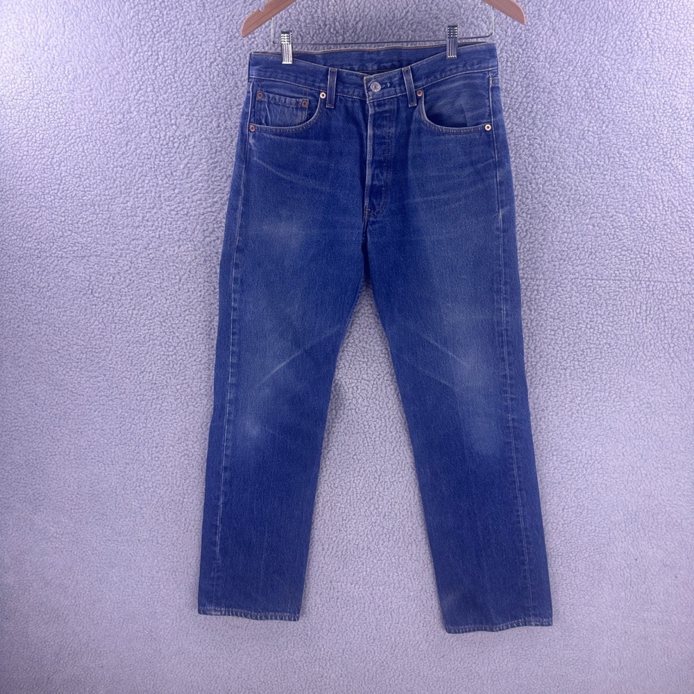 Vintage Levis 501xx Mens Blue Denim Straight Leg Button Fly Jeans 32x30 Made USA